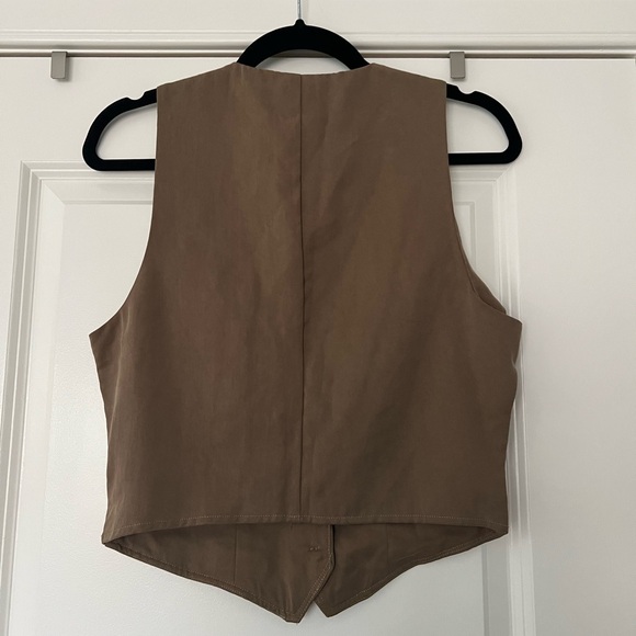 Reformation Devin Twill in Tan (US 6) - Picture 3 of 5